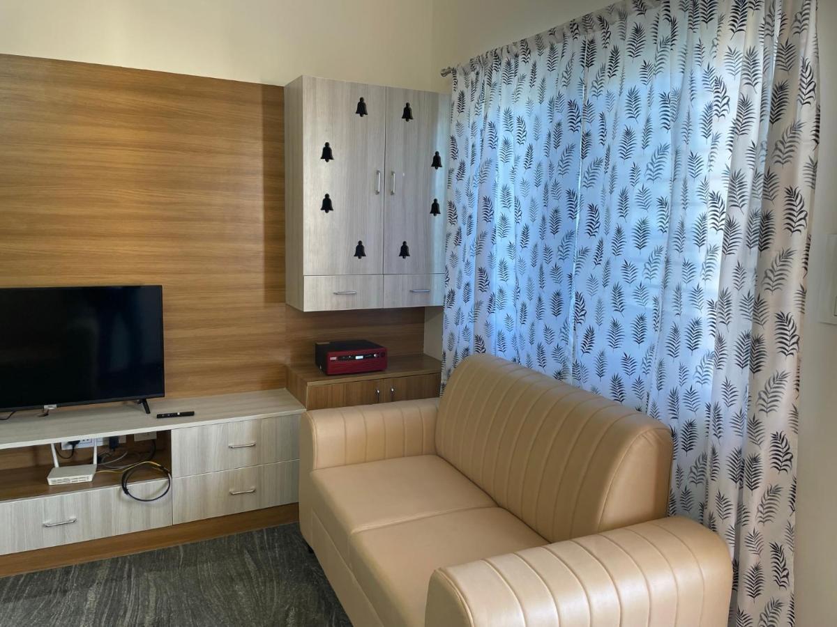 Sagar Niwas-1Bhk And 2Bhk Short Stay Flats - Nh Hcl Ec Bommasandra บังกาลอร์ ภายนอก รูปภาพ