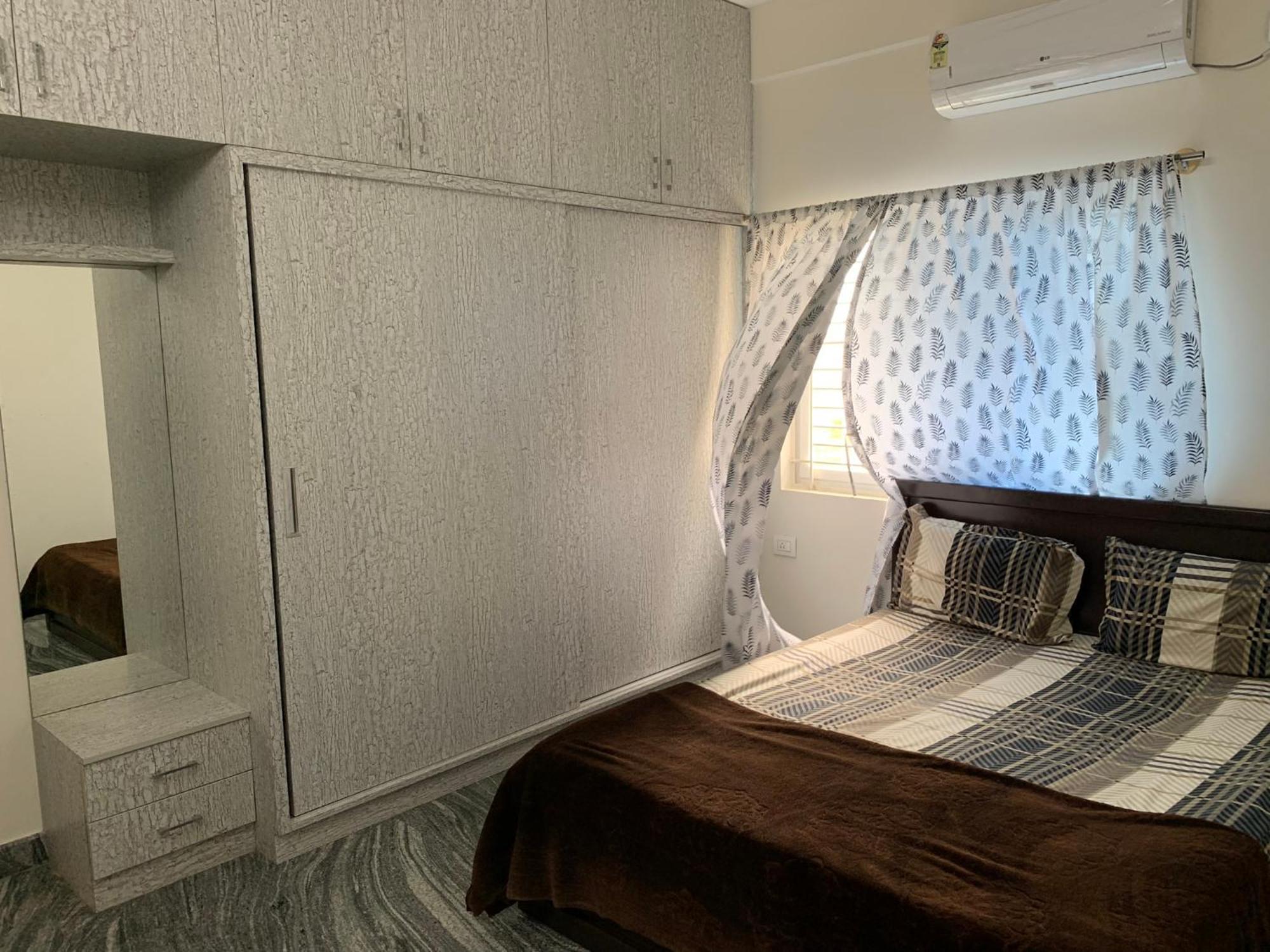 Sagar Niwas-1Bhk And 2Bhk Short Stay Flats - Nh Hcl Ec Bommasandra บังกาลอร์ ภายนอก รูปภาพ